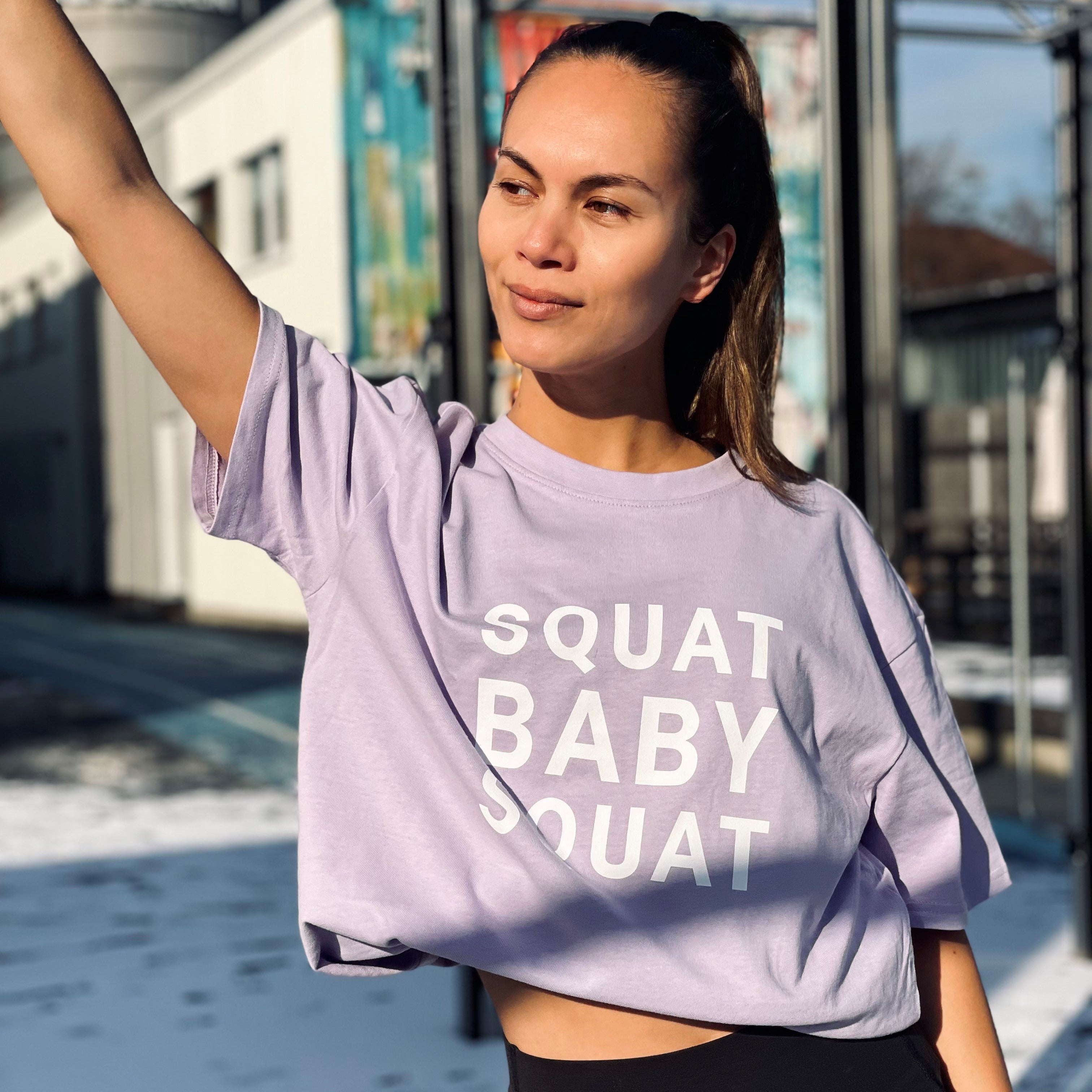 HIIT The Beat Men Oversize Tee Squat Baby Lila, washed-out print