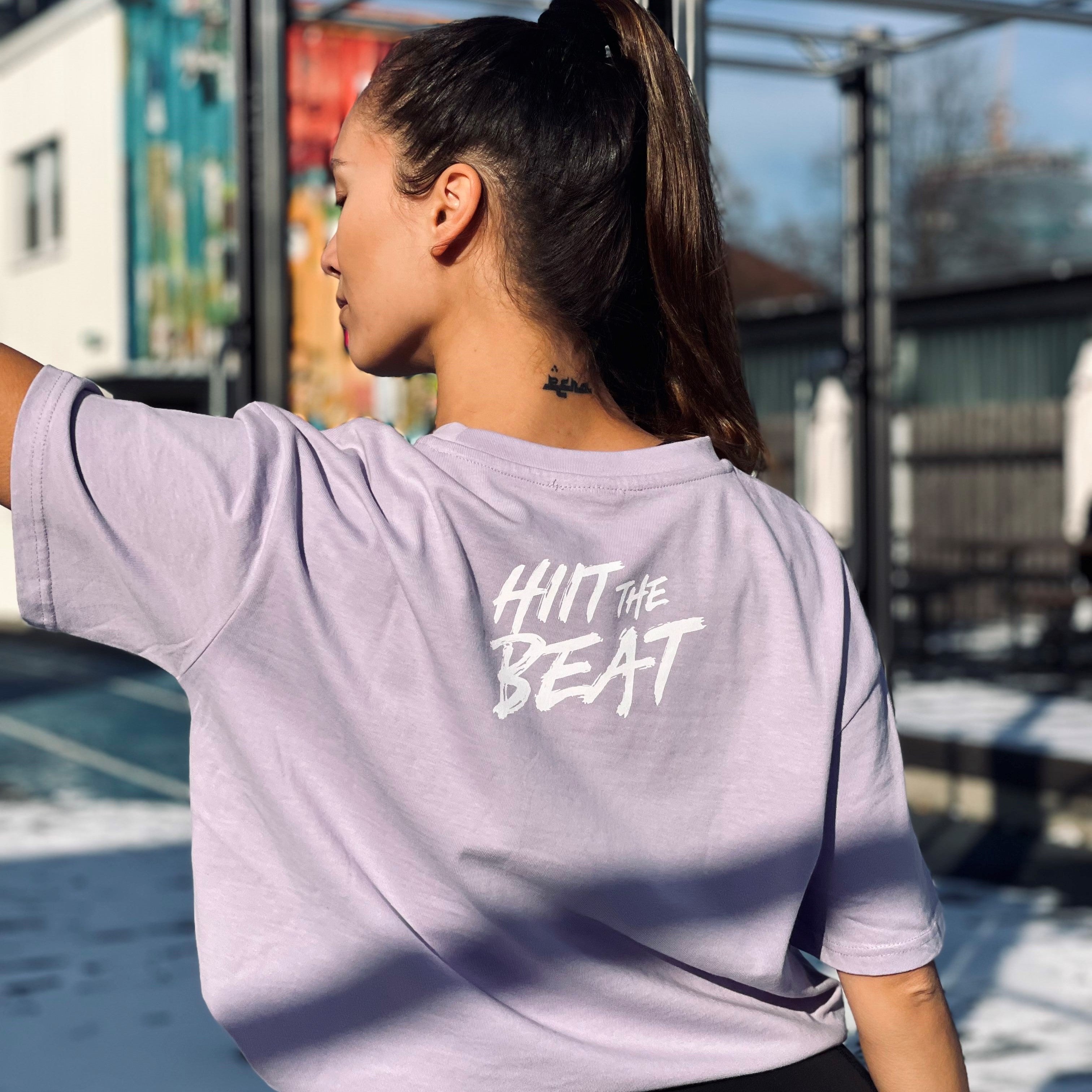 HIIT The Beat Men Oversize Tee Squat Baby Lila, washed-out print